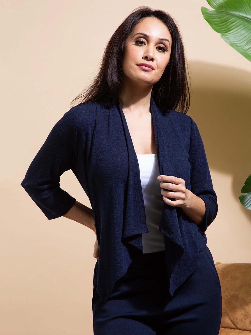 &frac34; Sleeve Cropped Cardigan Image 2