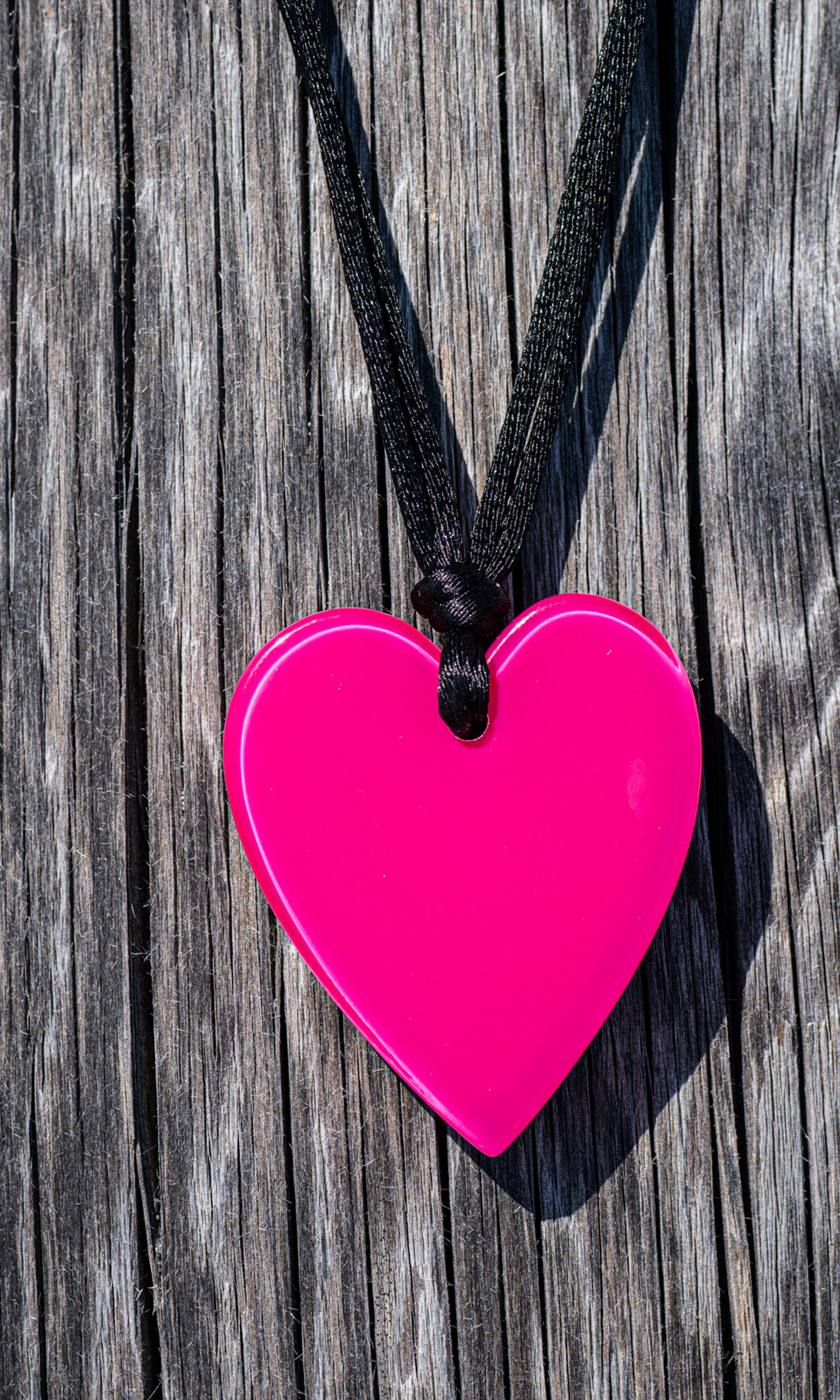 Handcrafted Resin Small Heart Pendant Image 2