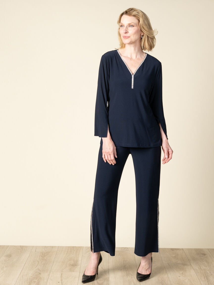 Flowy Pull-On Pants With Side Slits and Hotfix