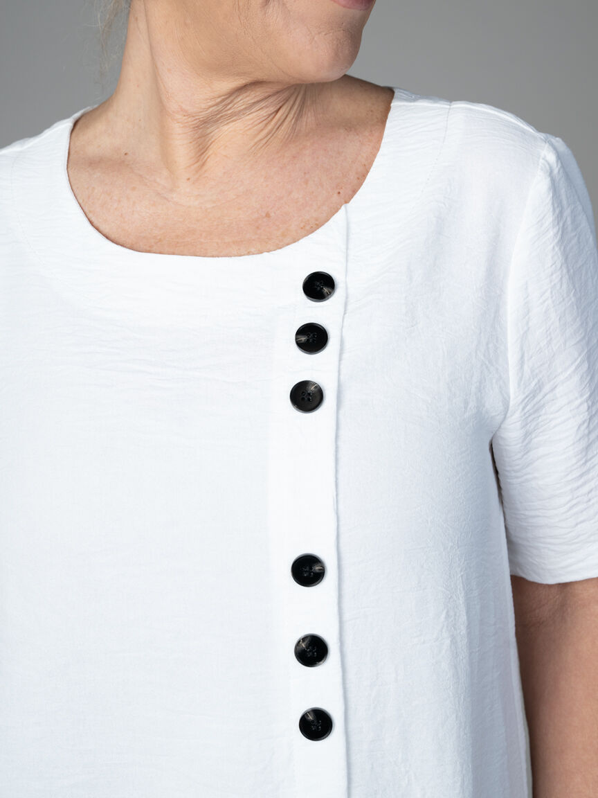 Crinkle Short Sleeve Top With Button Detail