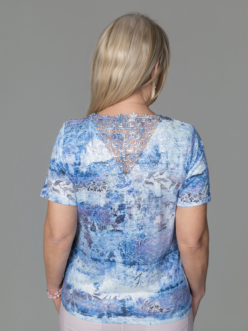 Short Sleeve Top With Lace Back
