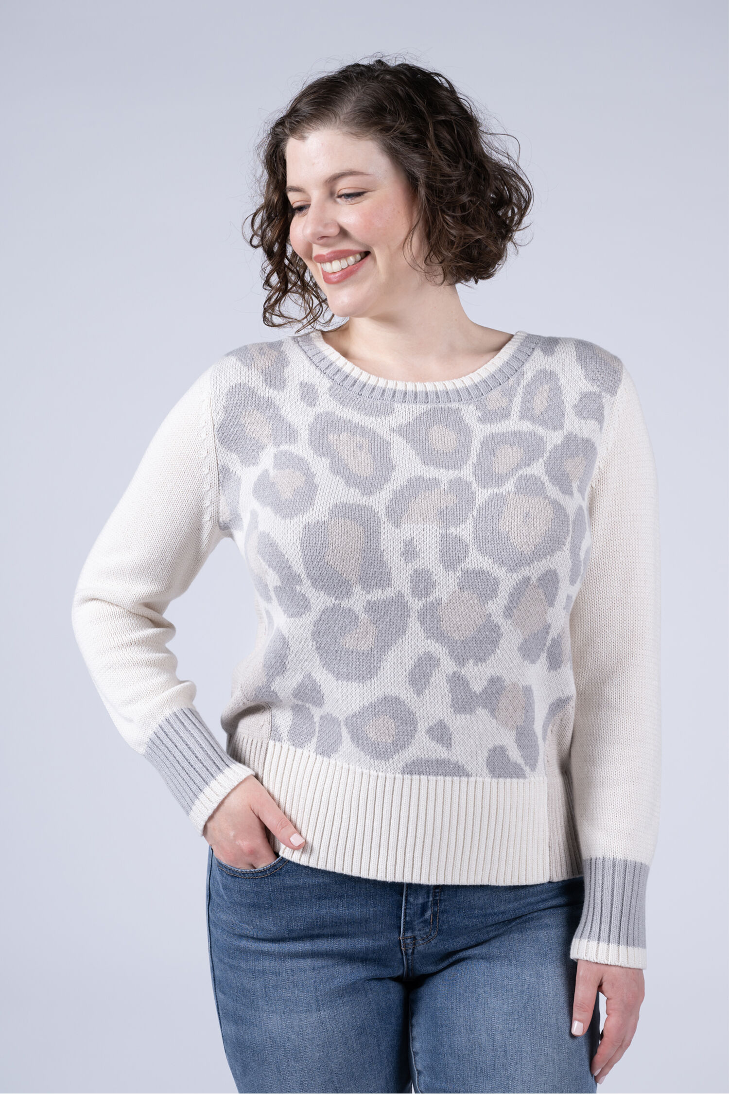 Leopard Print Color Block Sweater Image 1