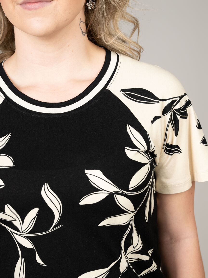 Printed Jersey Flutter Sleeve Top