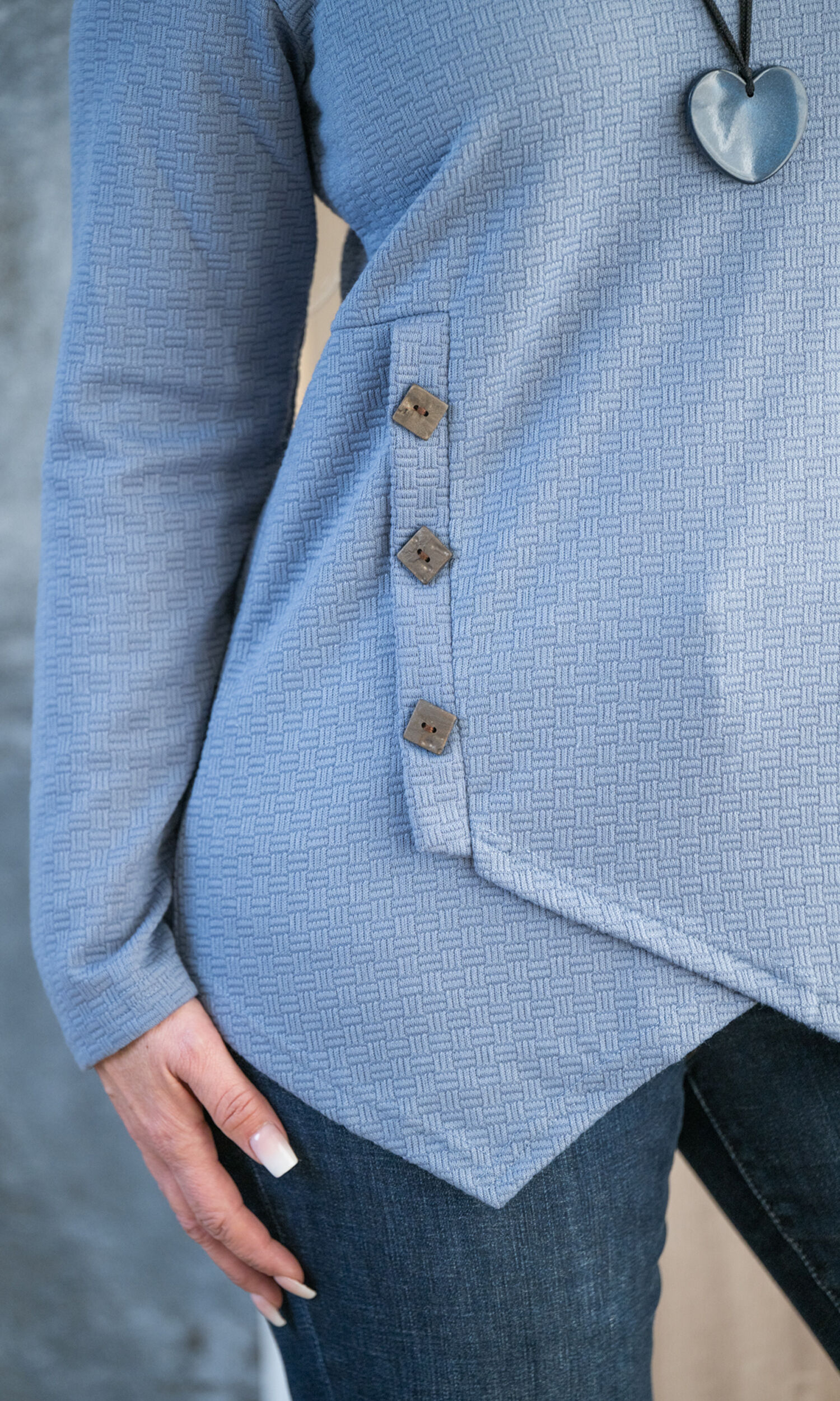 Sharp Handkerchief Shirt  Image 2