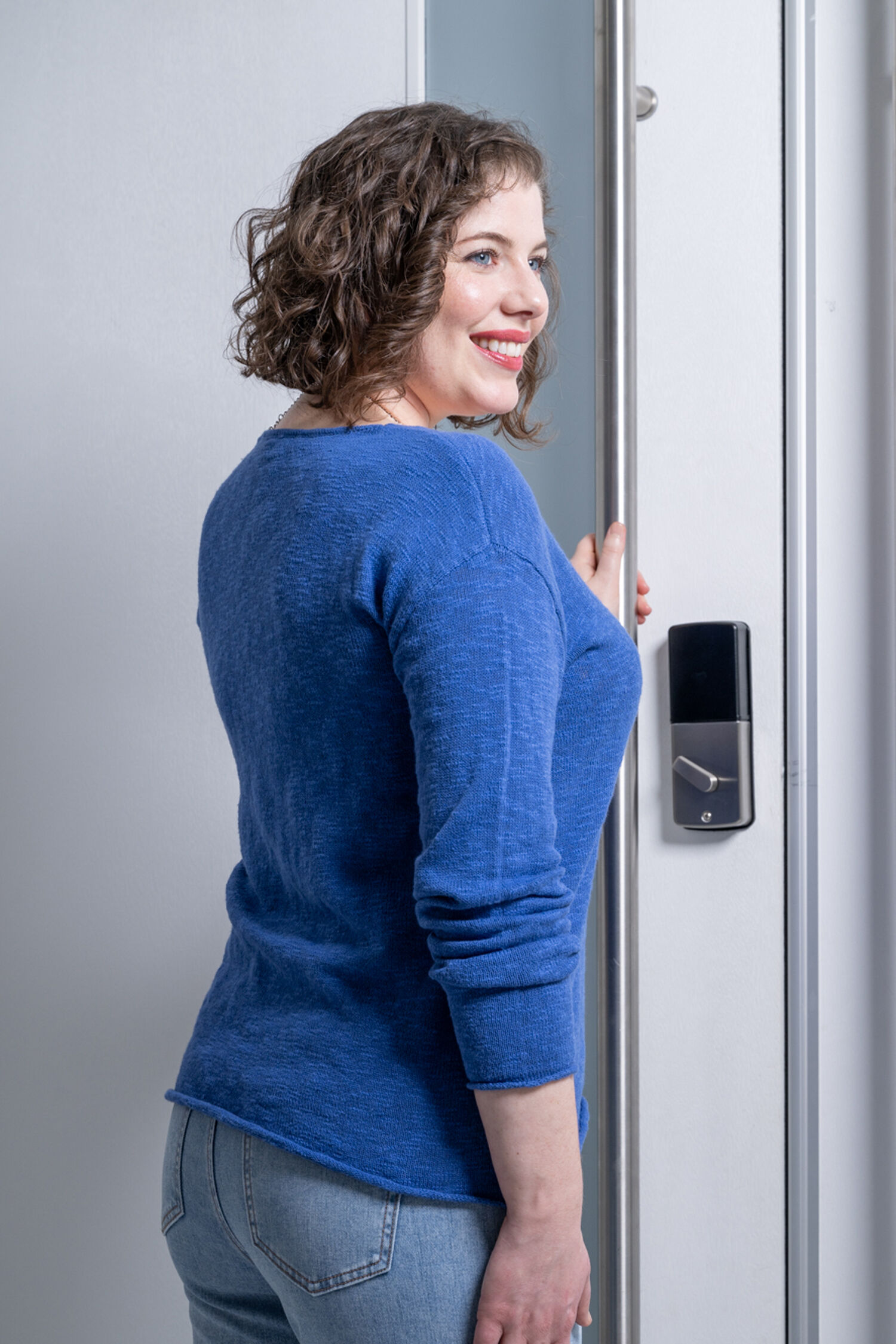 Long Sleeve Slub Knit Sweater Image 2