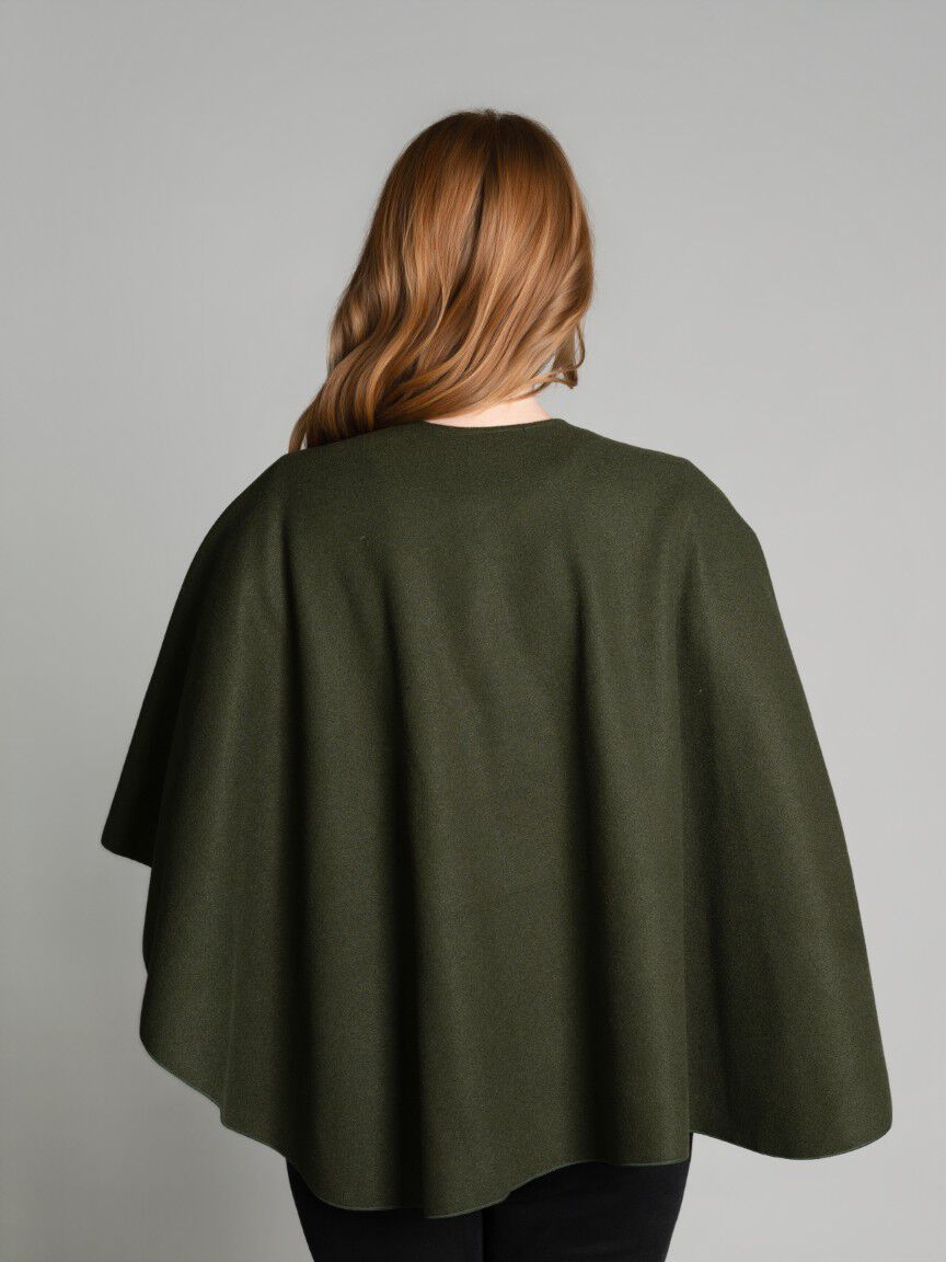 Adjustable Knot Cape