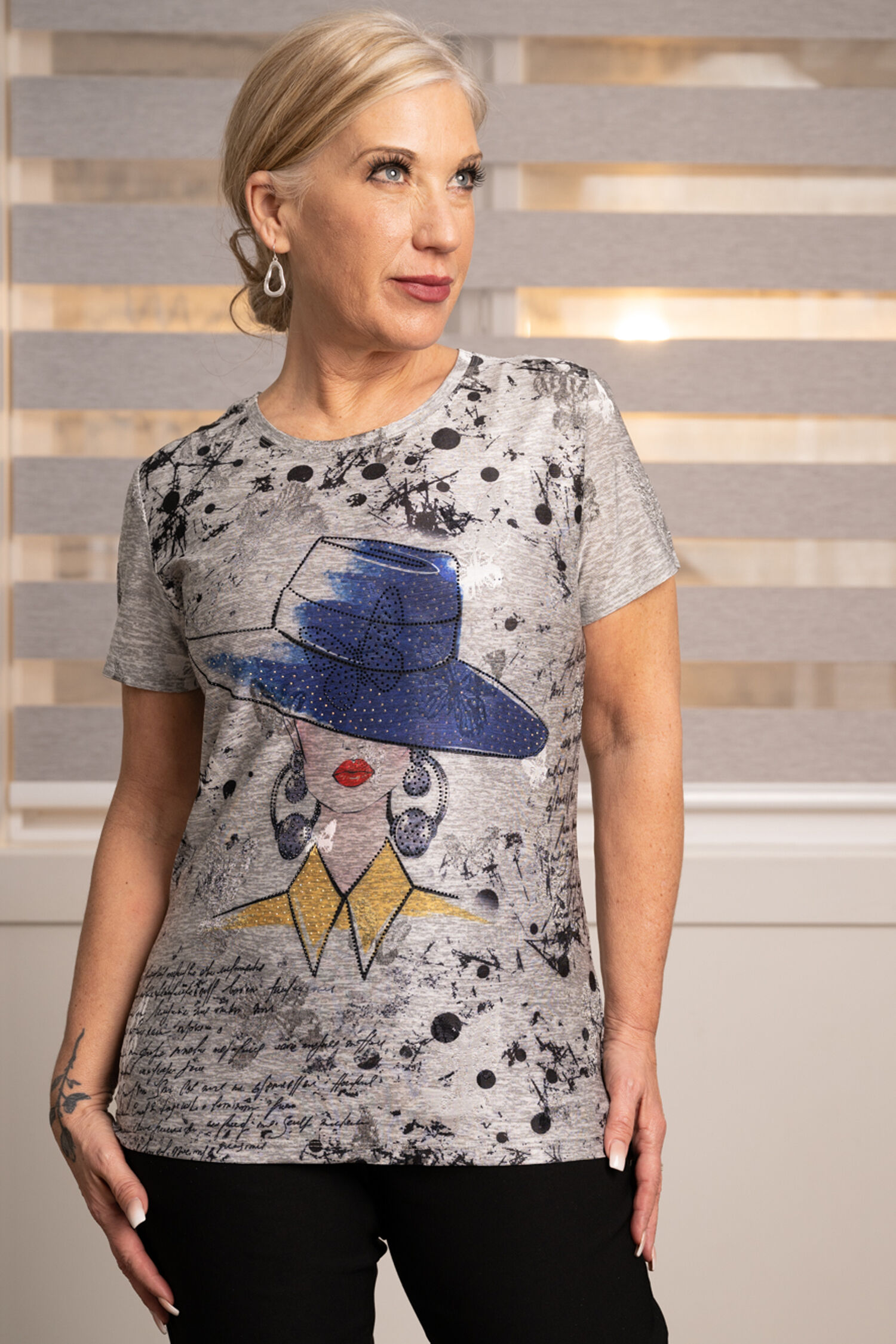 Short Sleeve Slinky Top Image 1