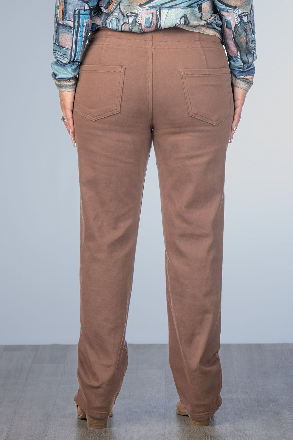 Straight Brown Ankle Pants Image 2