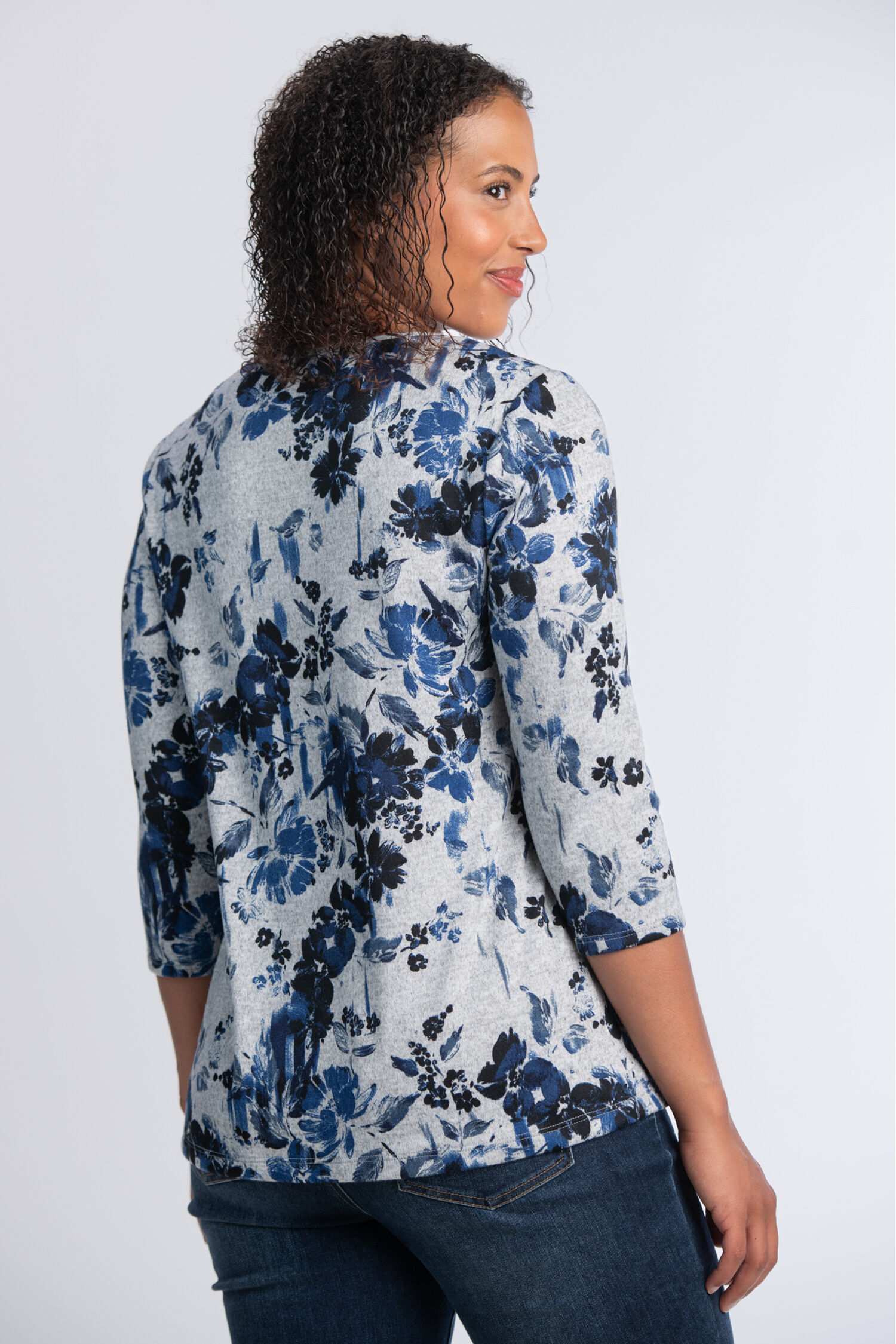 &frac34; Sleeve Inverted Pleat Top  Image 2