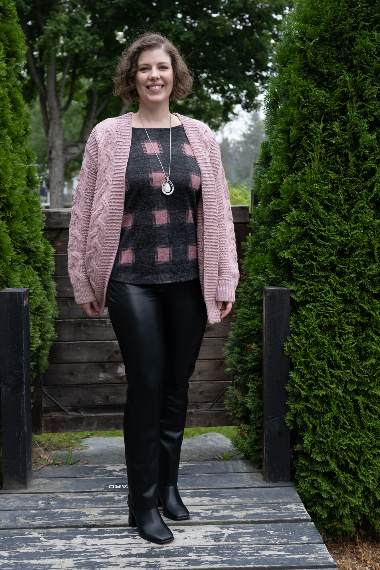 Straight Fit Mid-Rise 5 Pocket Black Vegan  Leather Pants Image 2