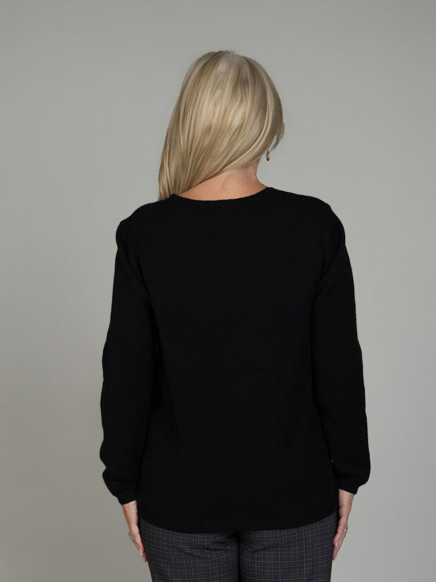 Heart Detail V-Neck Sweater