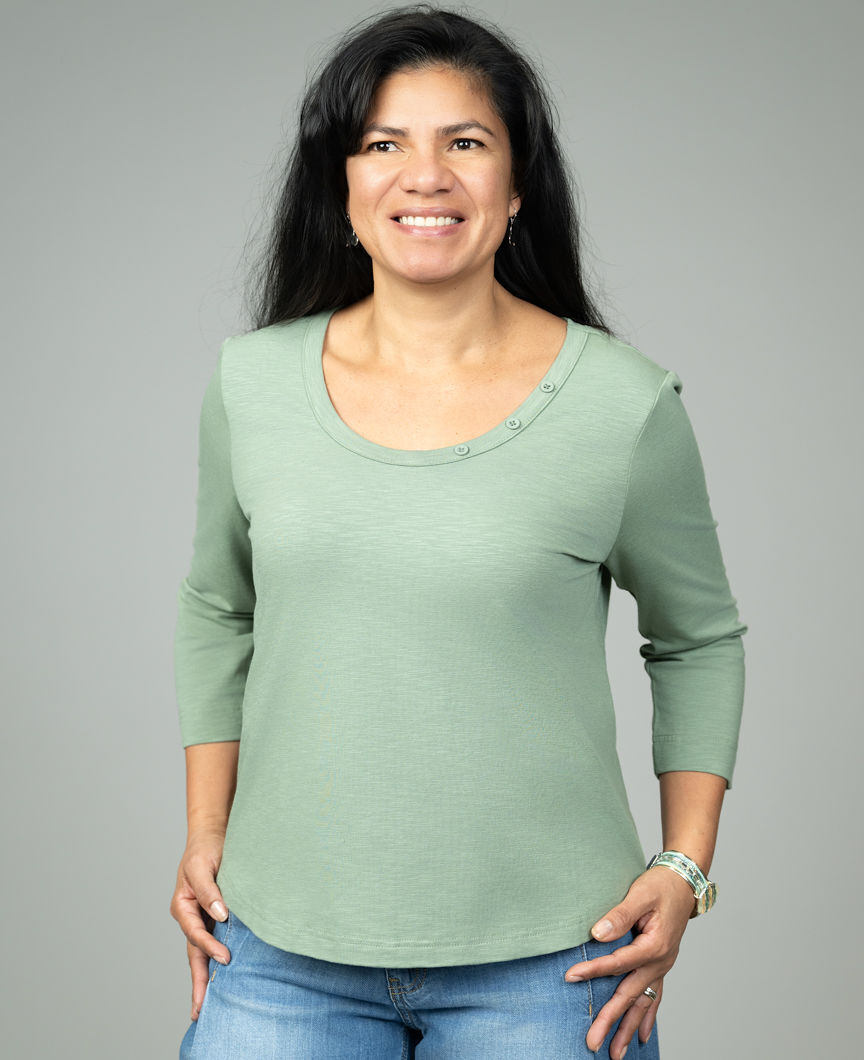 3/4 Sleeve Scoop Neck Top With Buttons