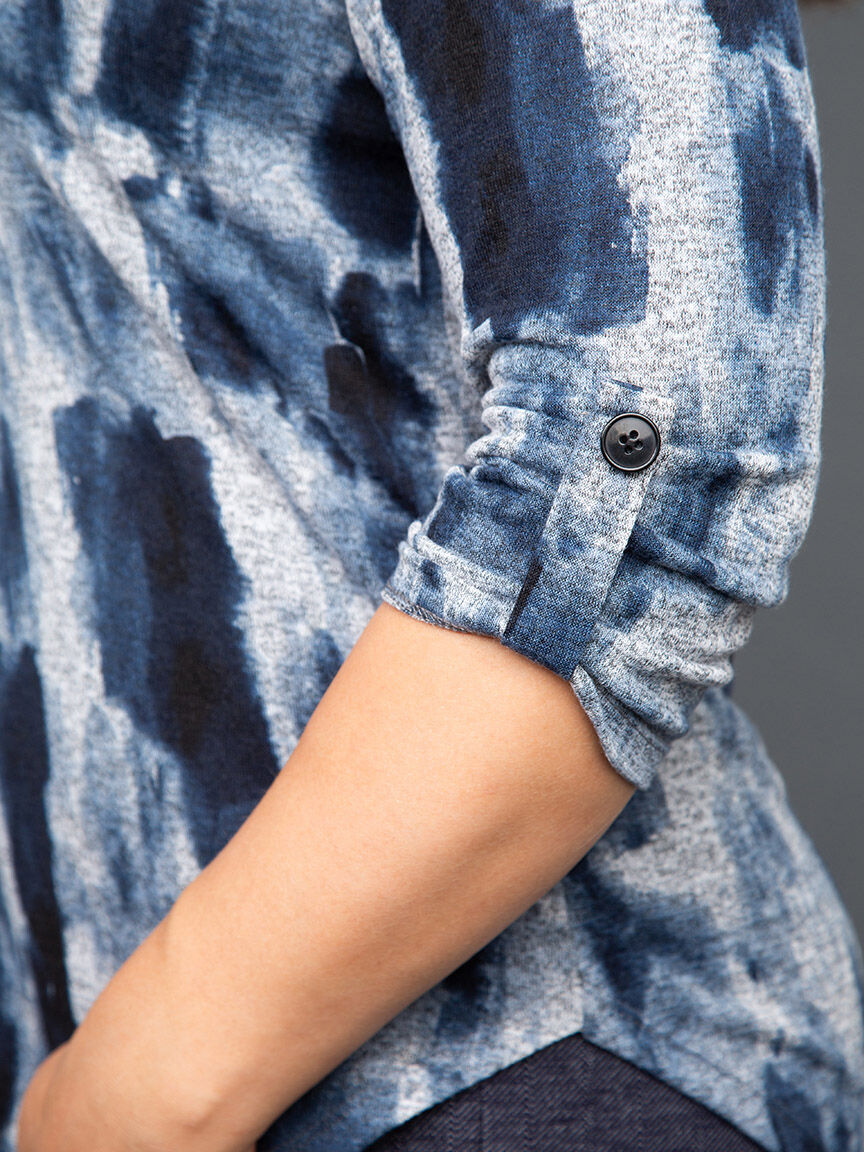 &frac34; Sleeve Printed Tunic Image 5