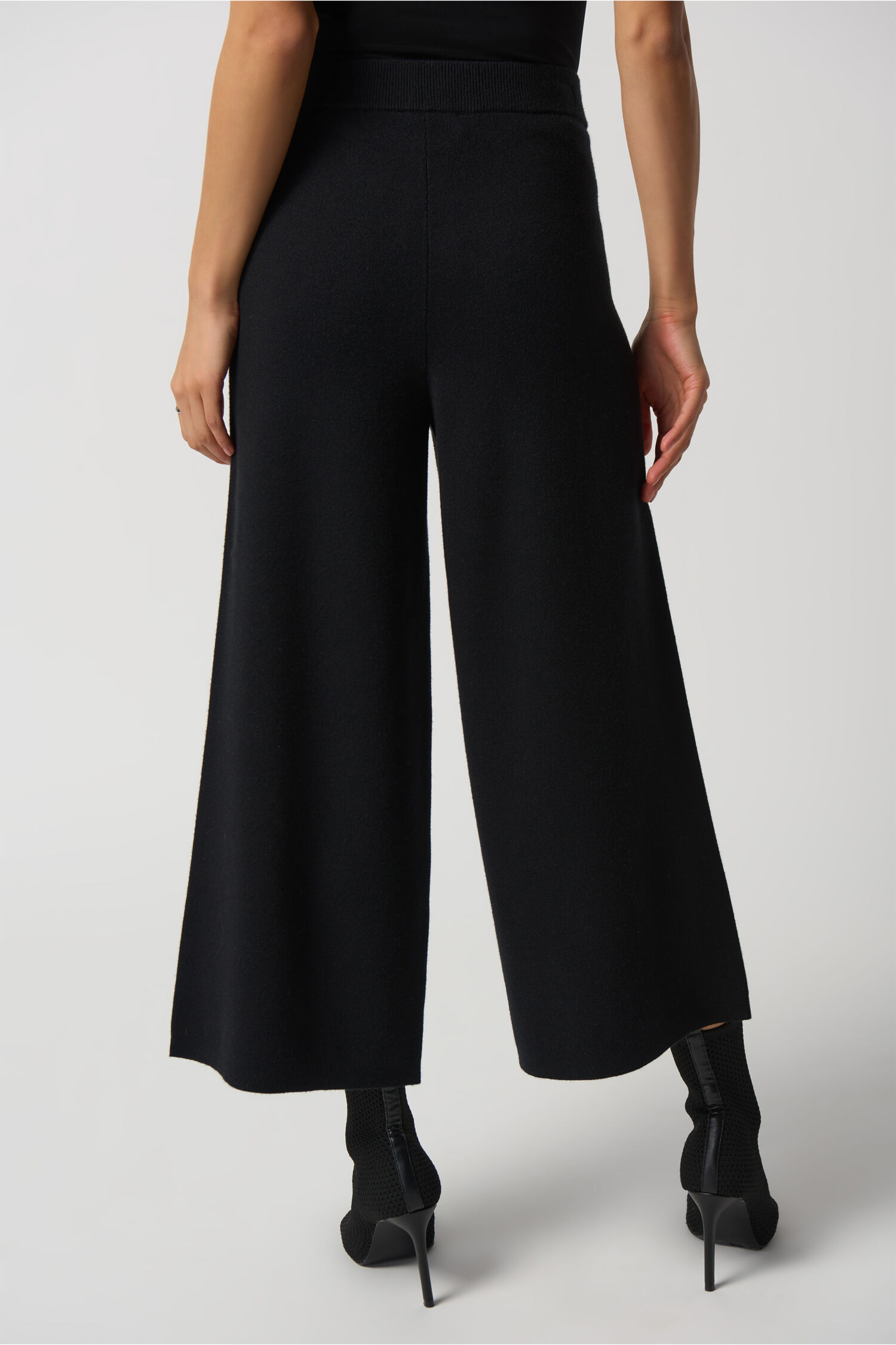 Sweater Knit Culotte Pants  Image 4