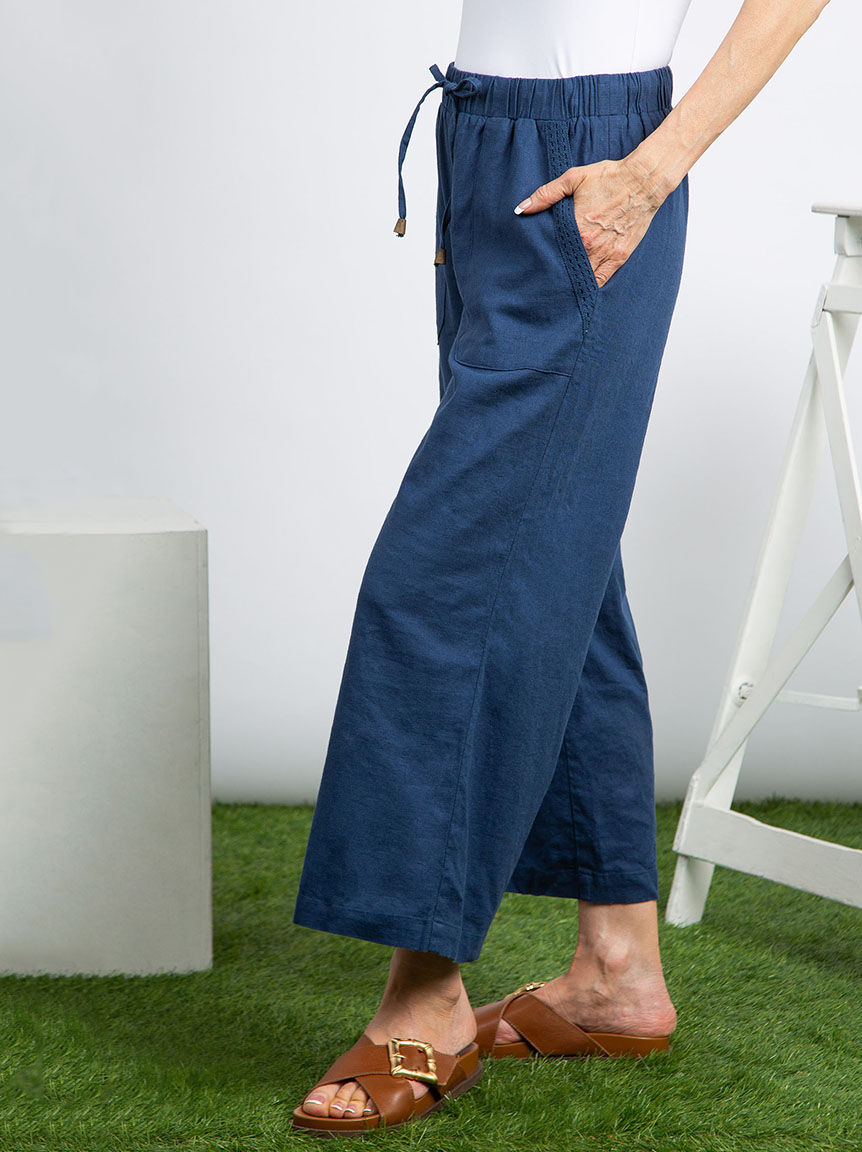 Pull-On Wide Leg Pant Image 3