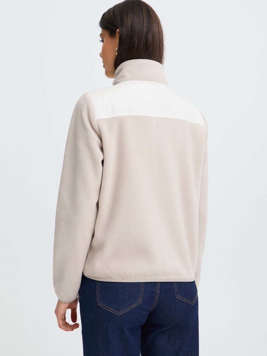 Cream Fleece Vest Image 2