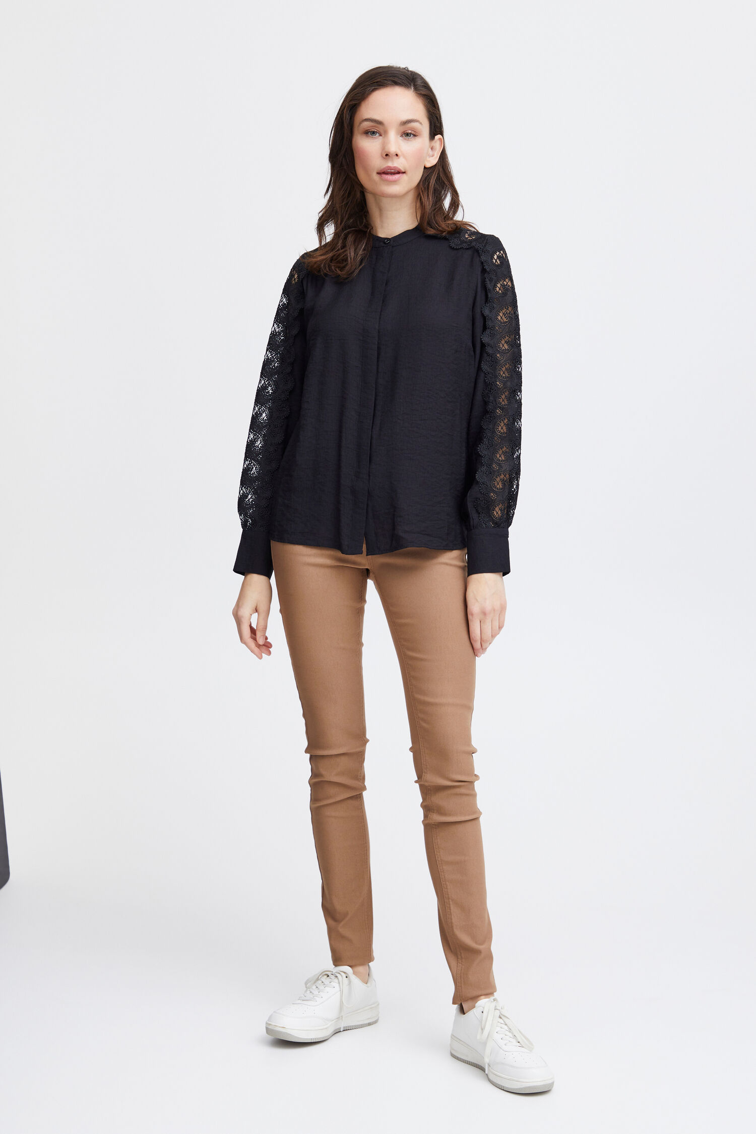 Lace Sleeve Blouse Image 4