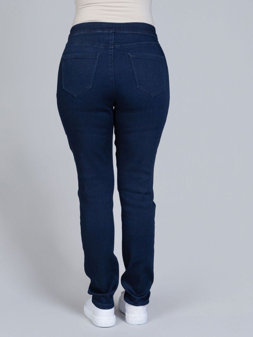 Straight Leg Stretch Jeans