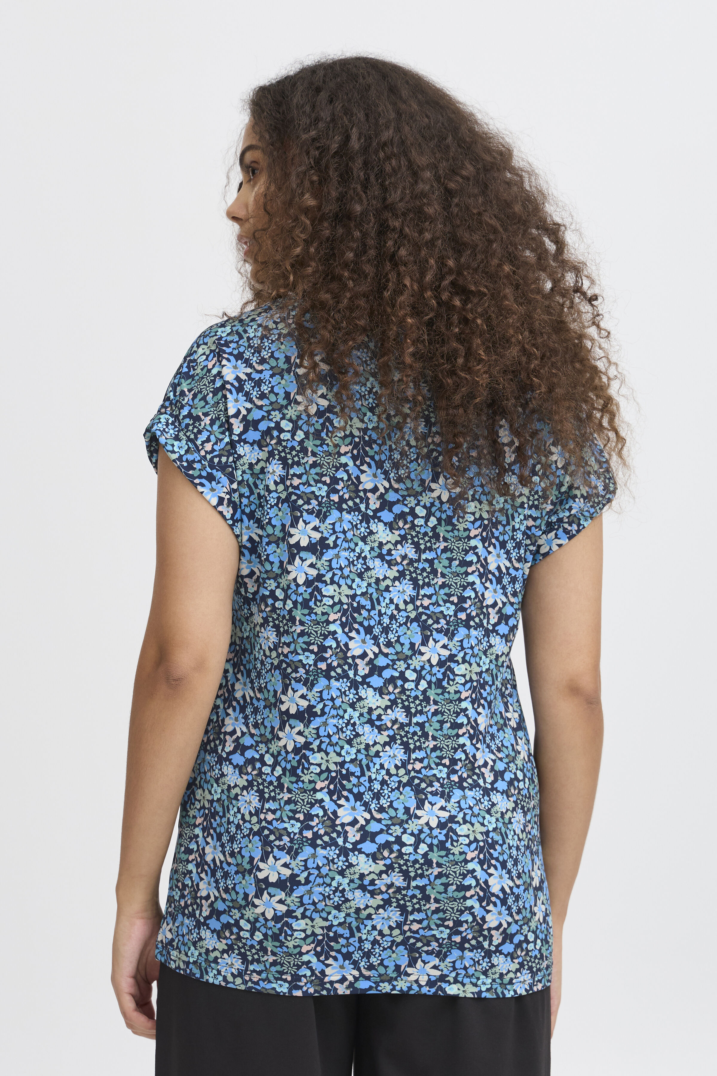 Short Sleeve Top Image 2