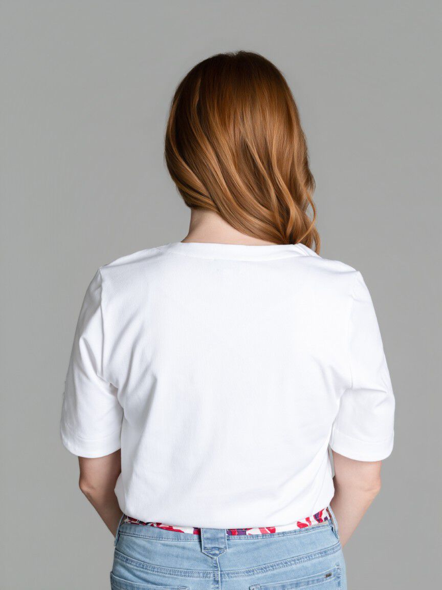 Round Neckline Short Sleeve Top Image 2