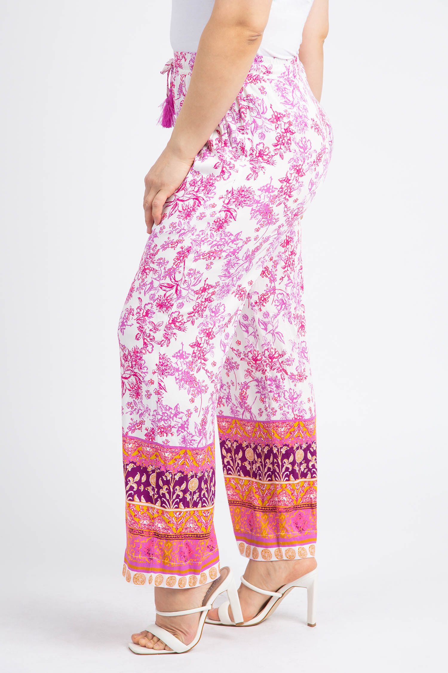 Printed Pull-On Ankle Pant Image 2