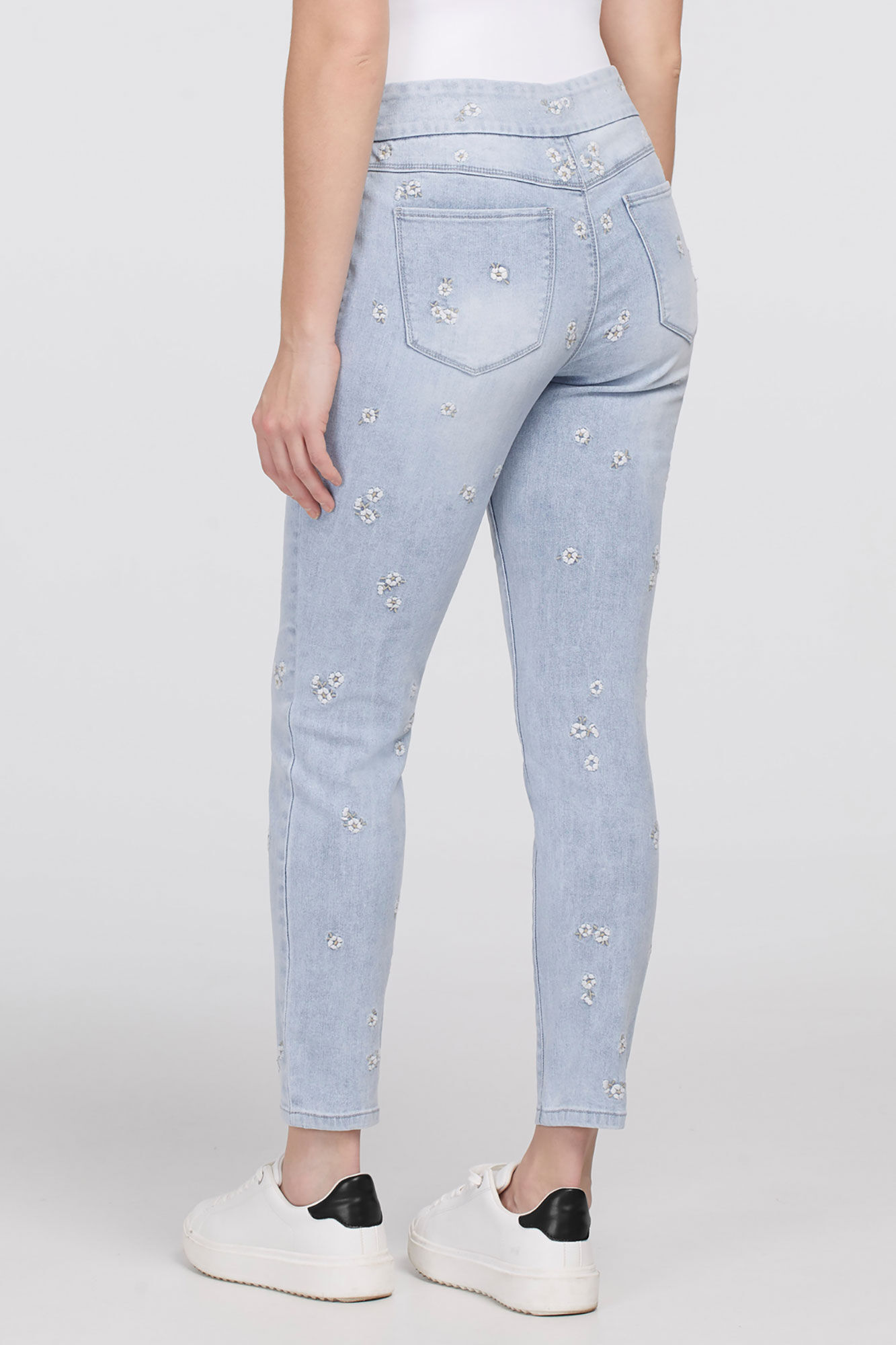 Ivory-Daisy Embroidery Jeggings Image 2