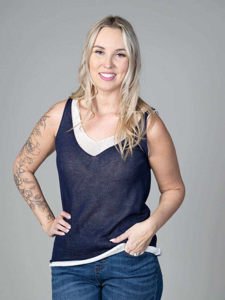 Sleeveless Double Layer Sweater