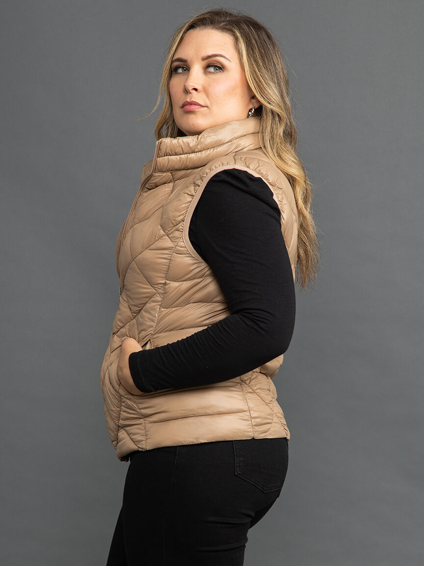 Ultralight Puffer Vest Image 3