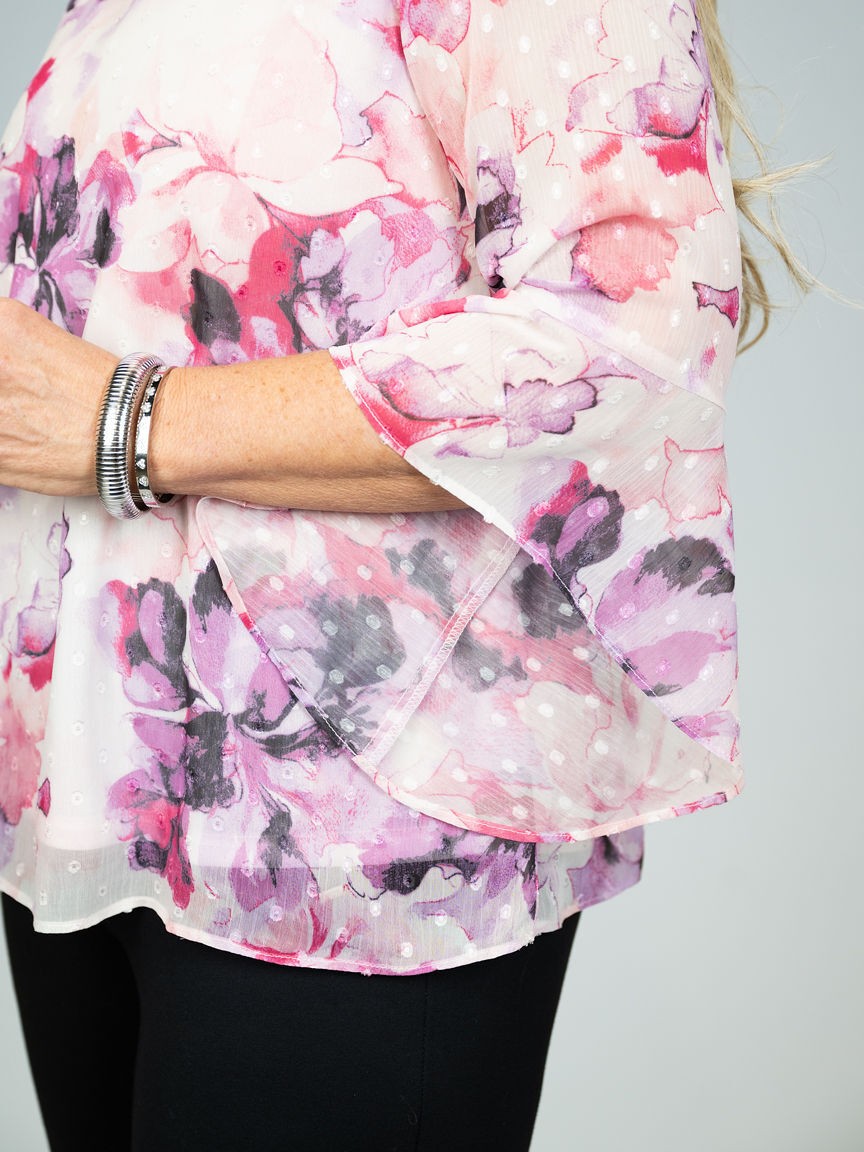 Sheer Floral Flowy 3/4 Sleeve Top