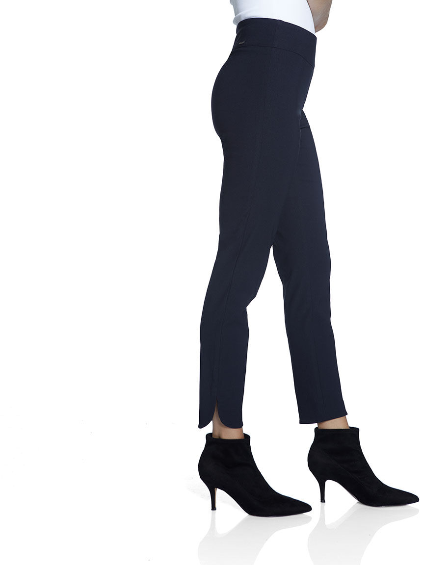 Pull-On Tummy Smoothing Ankle Pant