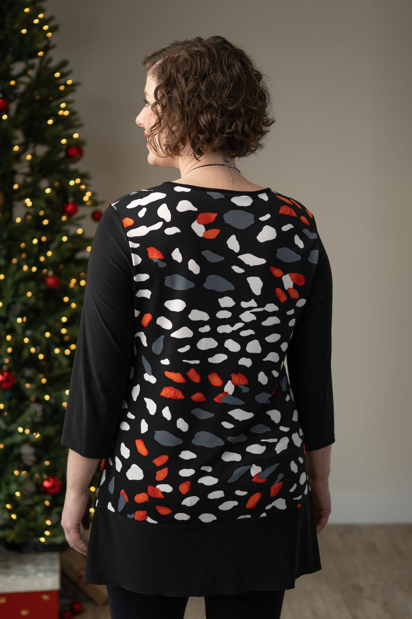 Contrast Crew Top  Image 2