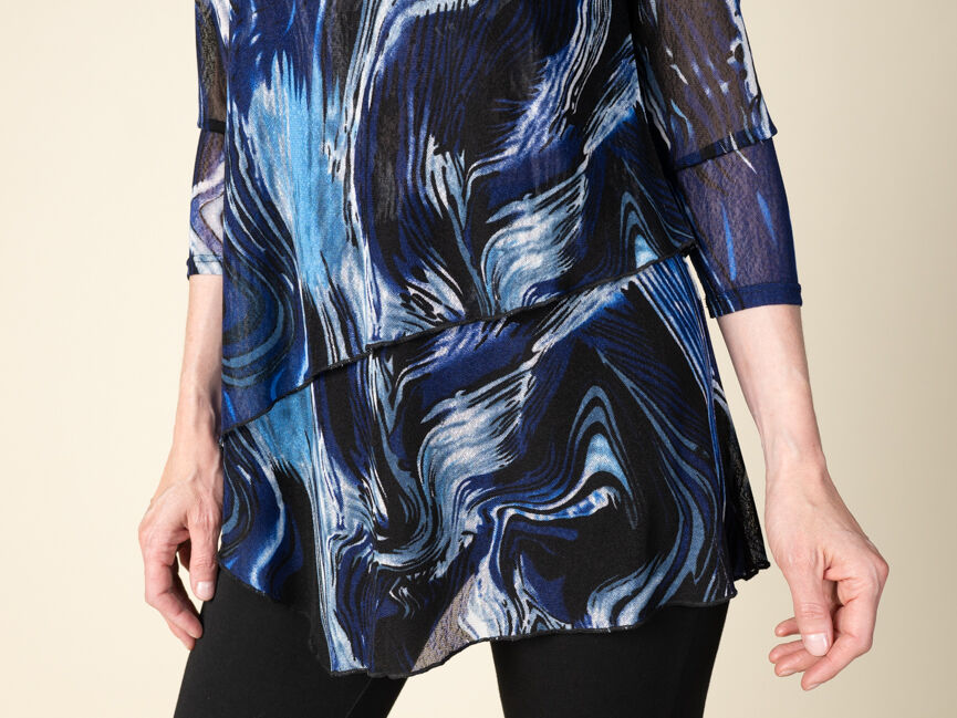 3/4 Sleeve Asymmetrical Hem Printed Mesh Top