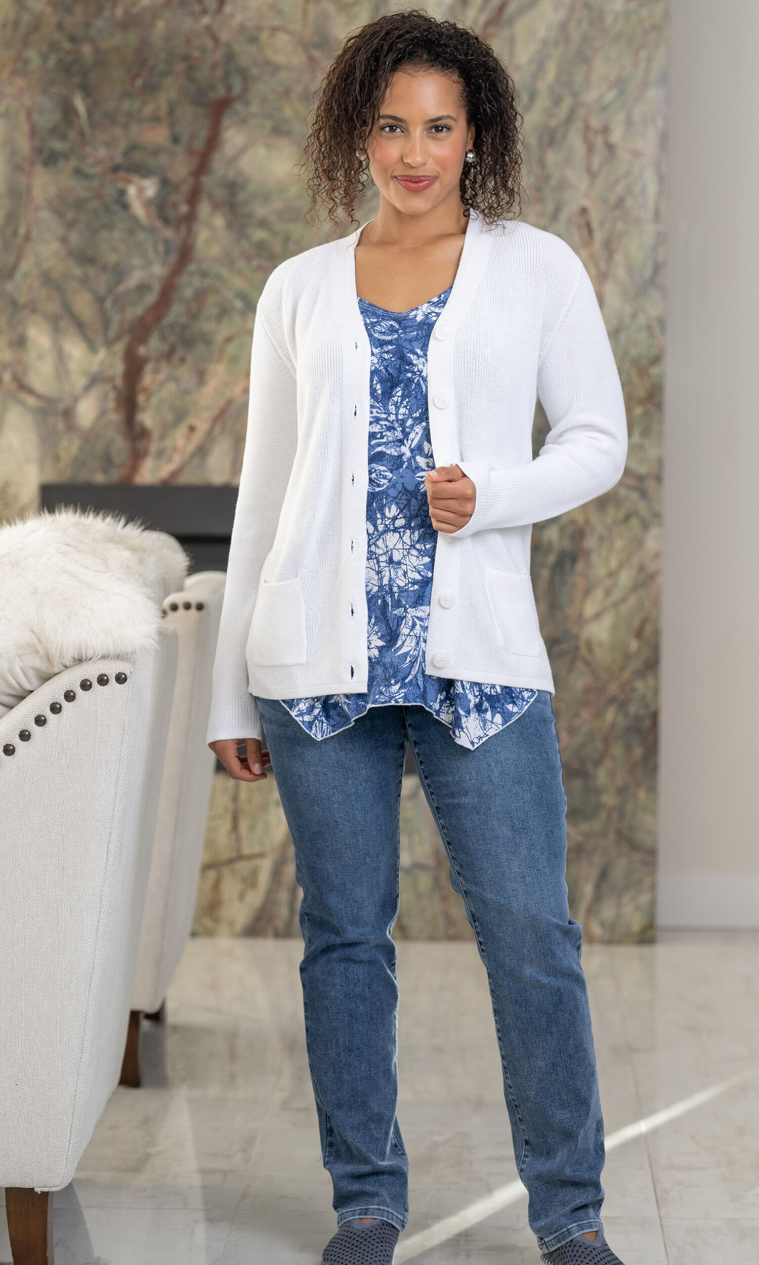 Button Front Tight-Knit Cardigan Image 3