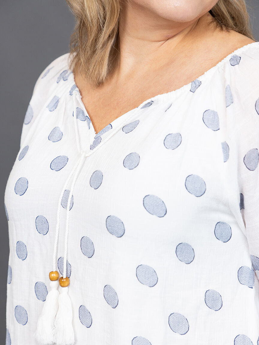 &frac34; sleeve crochet detail top with tie Image 5