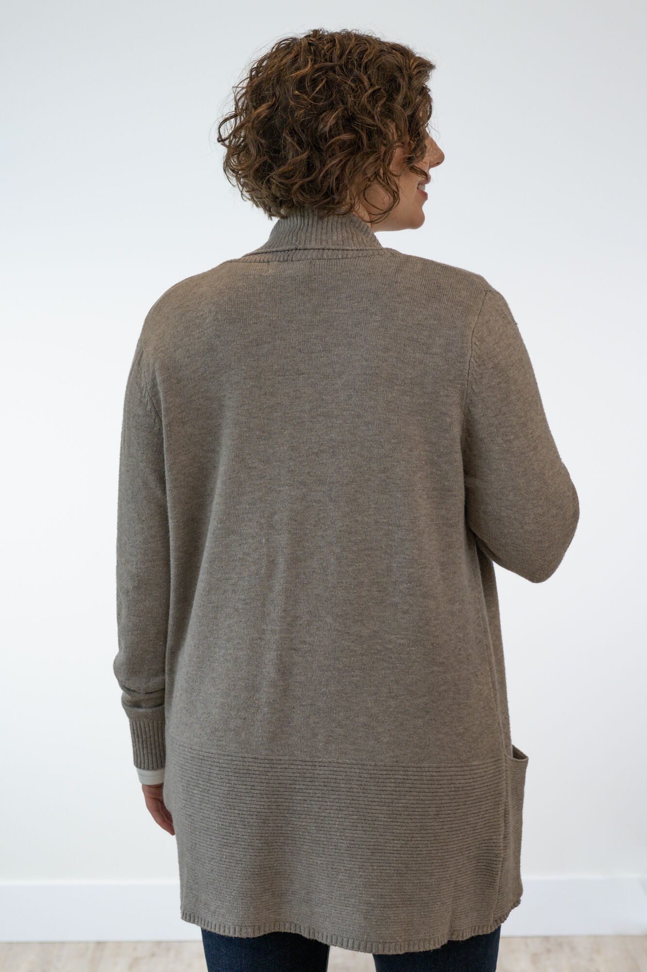 Ultra-Soft Pocketed Ribbed Essential Cardigan Image 2