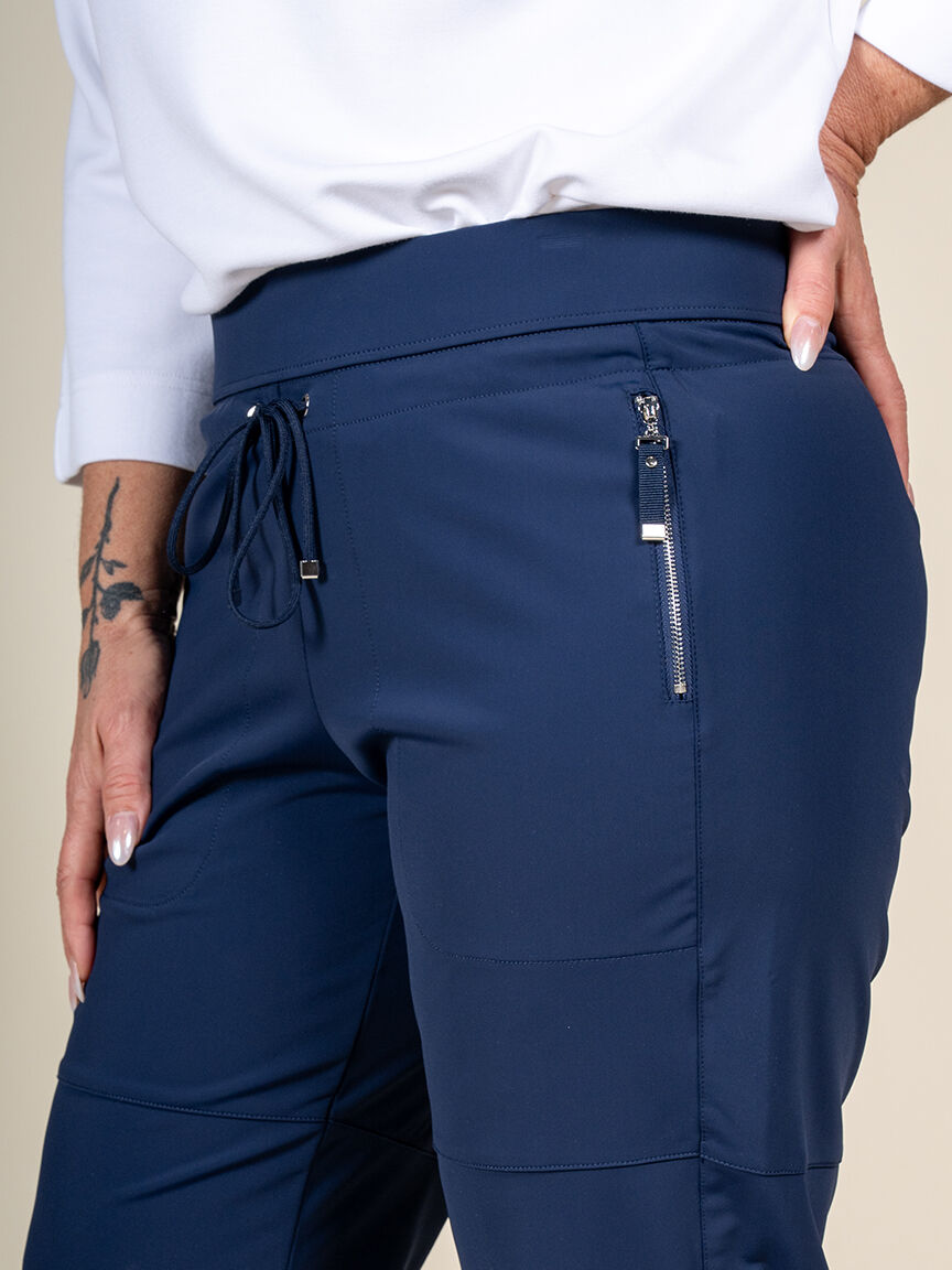 Pant with drawstring  Image 4