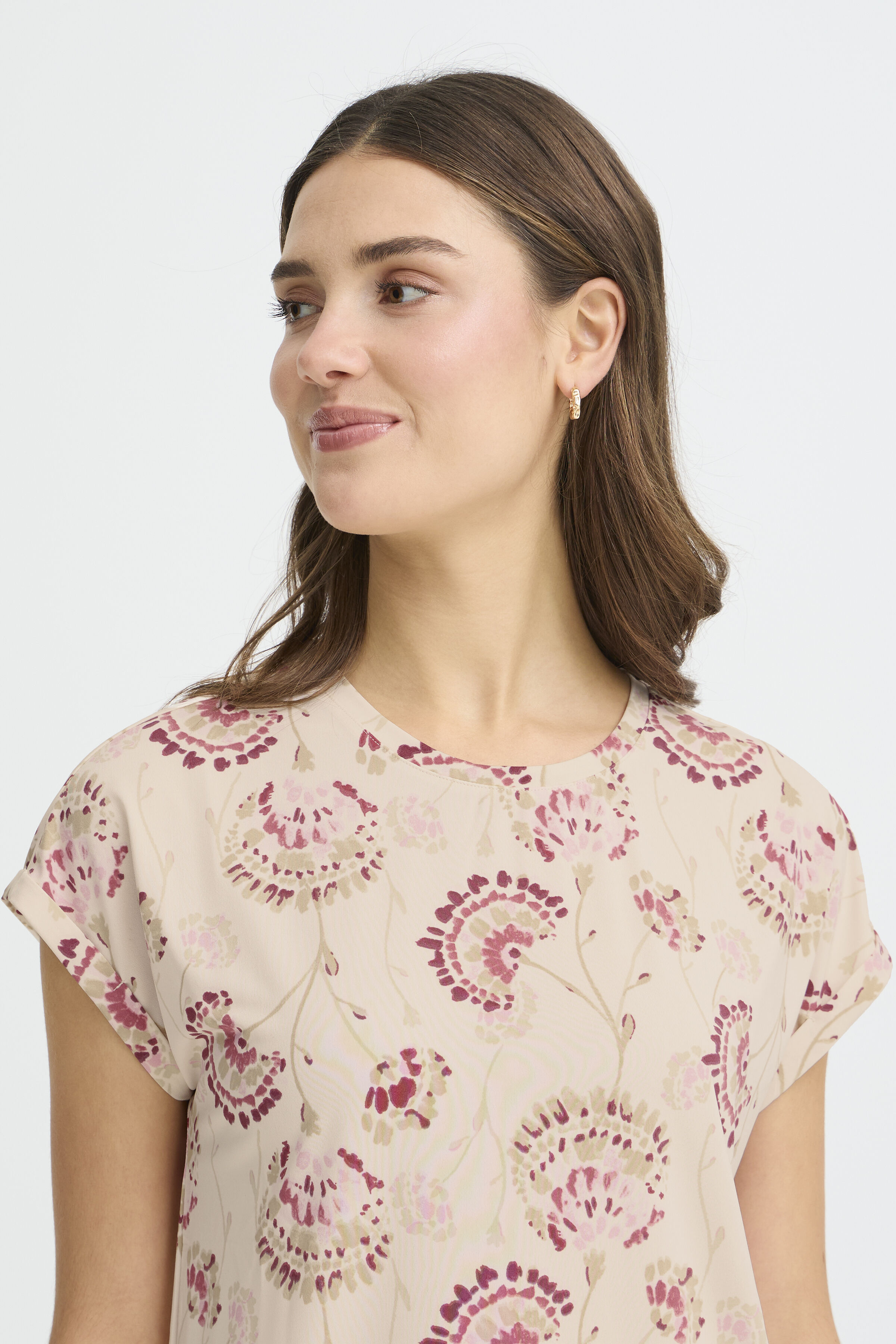 Rolled Short Sleeve Shirt Image 3