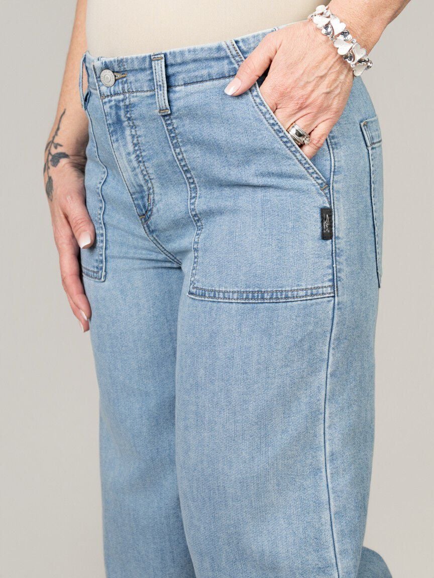 Lightweight Knit Wide Leg Denim