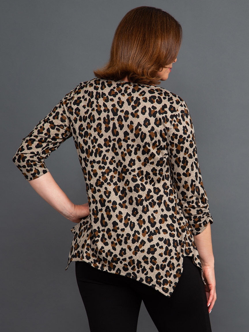 &frac34; Sleeve Animal Print Top Image 4