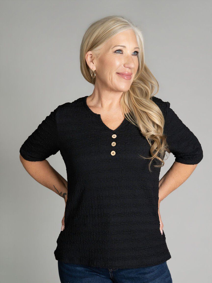 Womens Tops & Blouses | Suzanne's