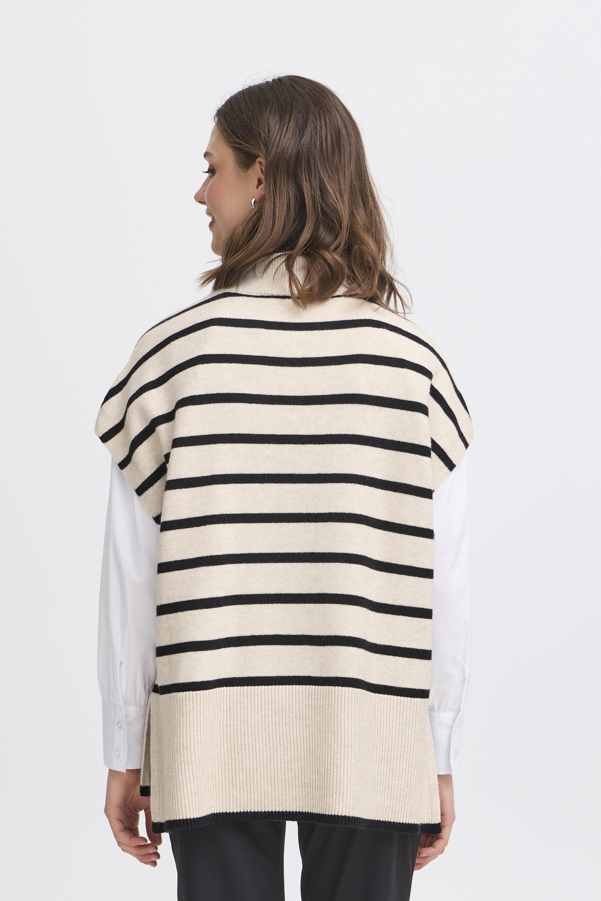 Cap Sleeve Knit Poncho