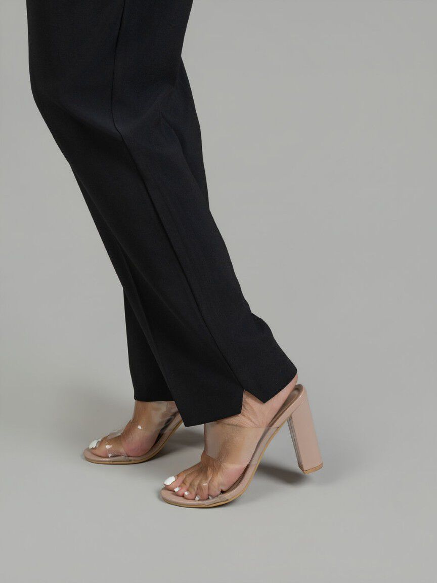 Pull-On Straight Leg Petite Pants
