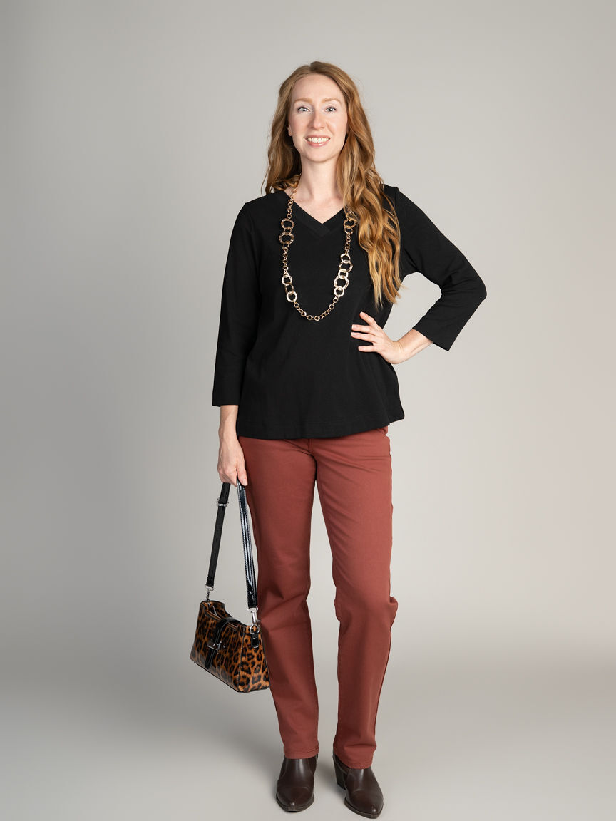 3/4 Sleeve V-Neck Top Image 4