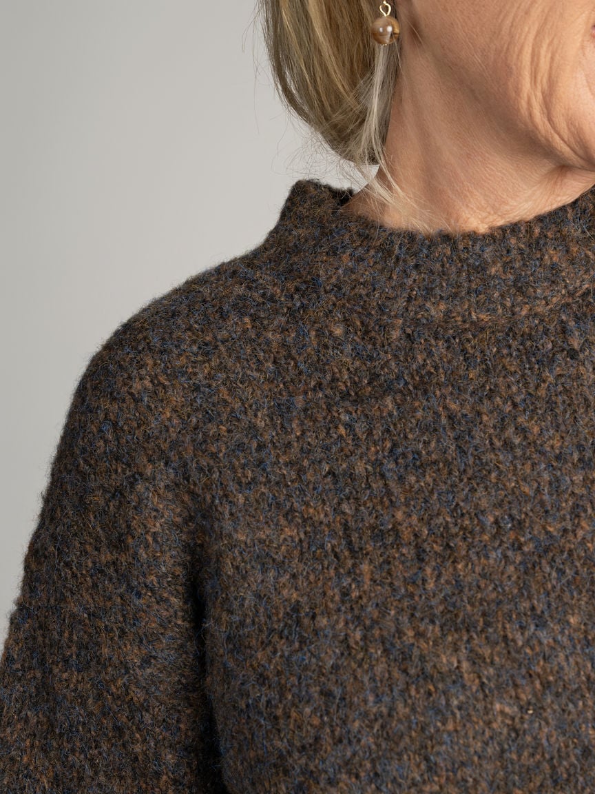 Crew Neck Knit Sweater