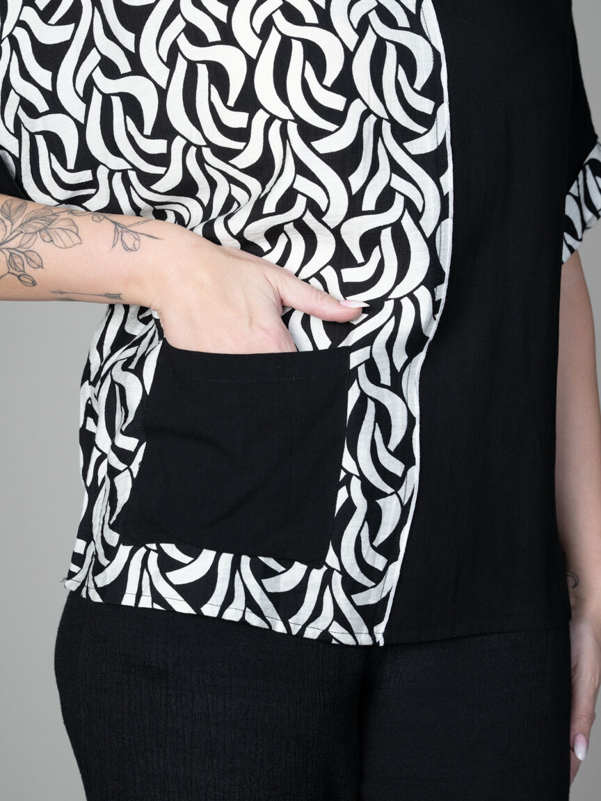 Short Sleeve Top With Patch Pocket