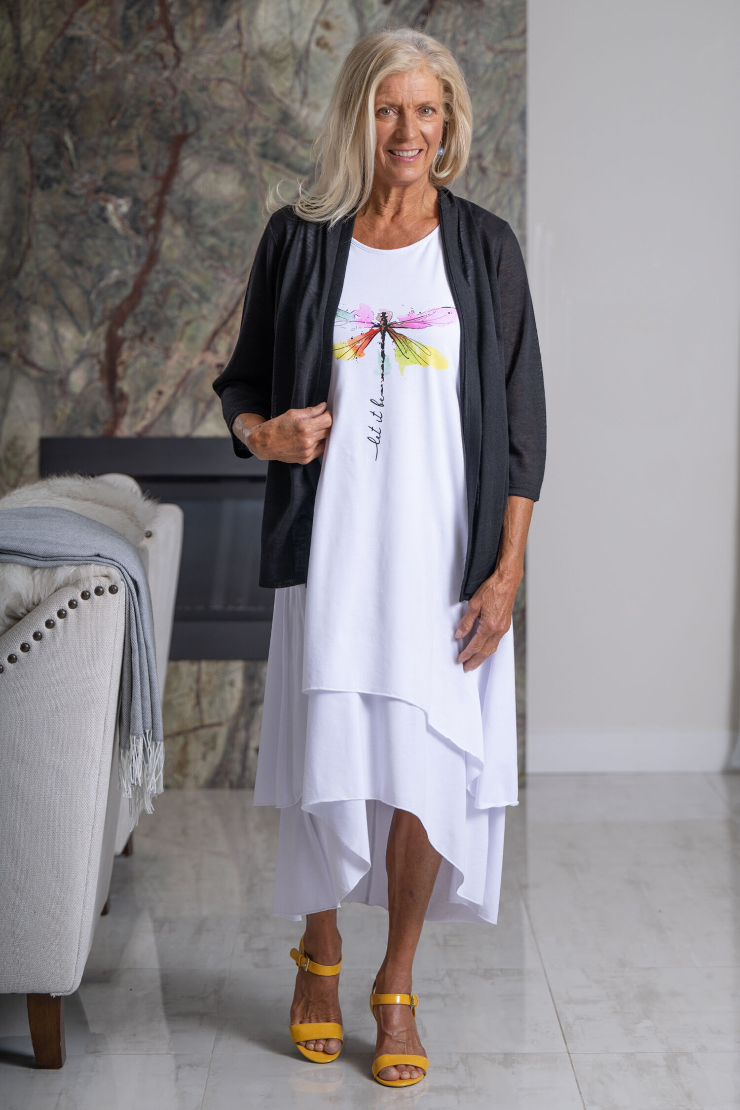 &frac34; Sleeve Lace Back Cardigan Image 4