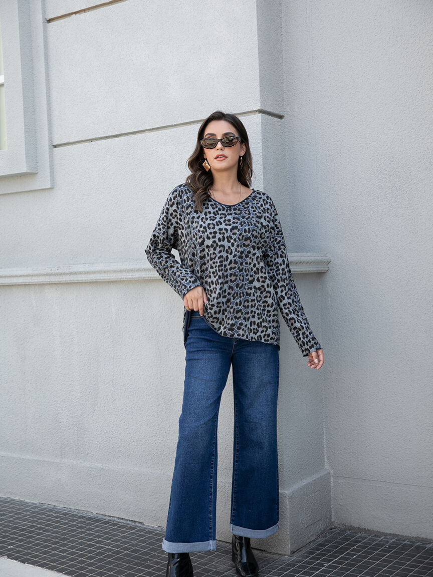 3/4 Sleeve Leopard Print Sweater