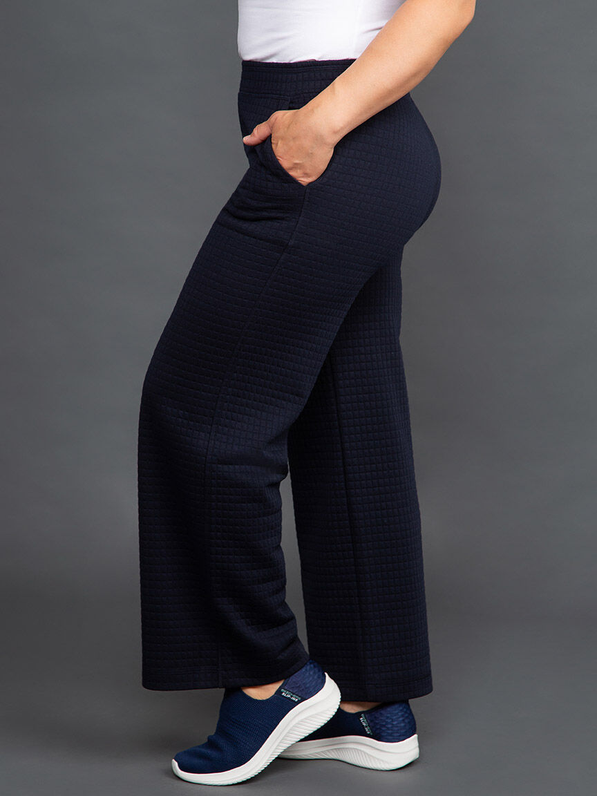 Wide Leg Quilted Pull-On Pant Image 3