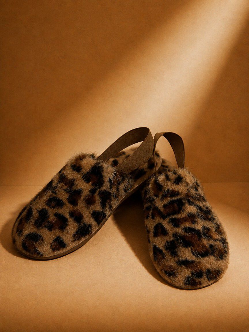 Elastic Back Faux Fur Slippers