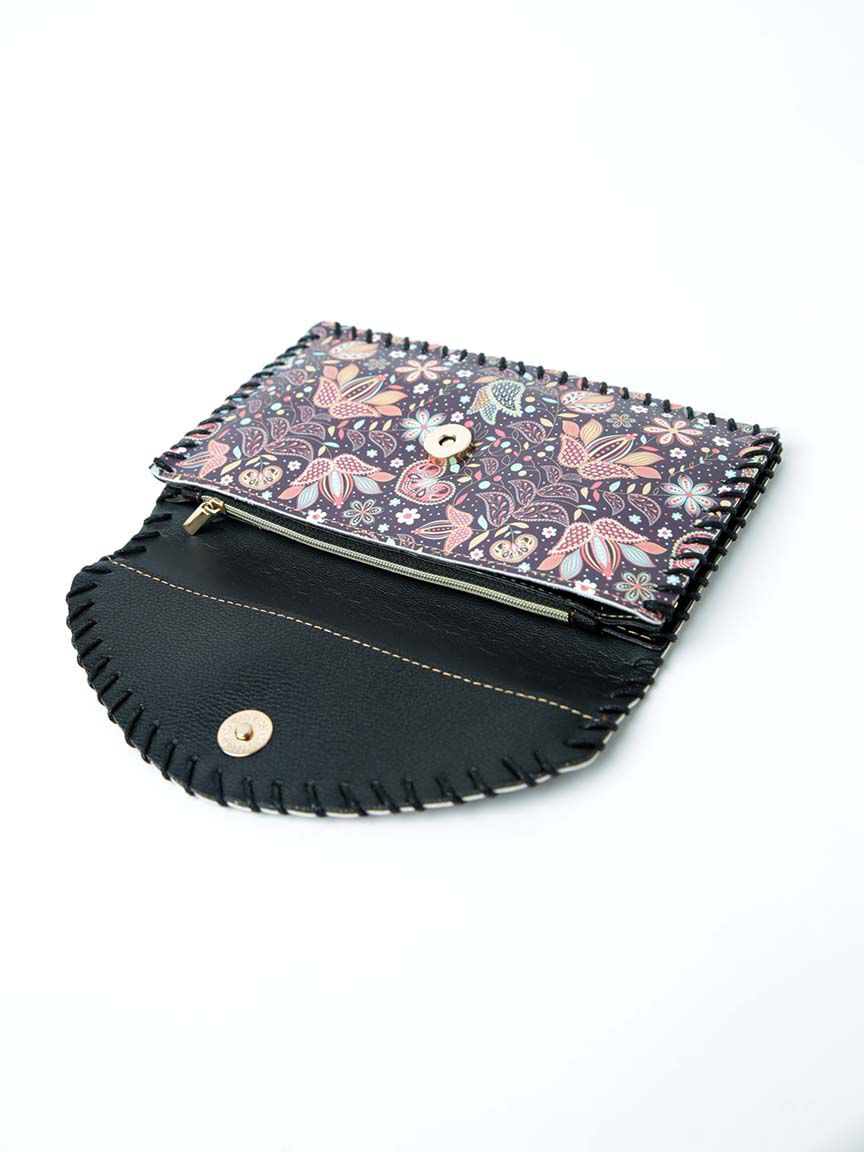 Floral Print Vegan Leather Crossbody Bag Image 4